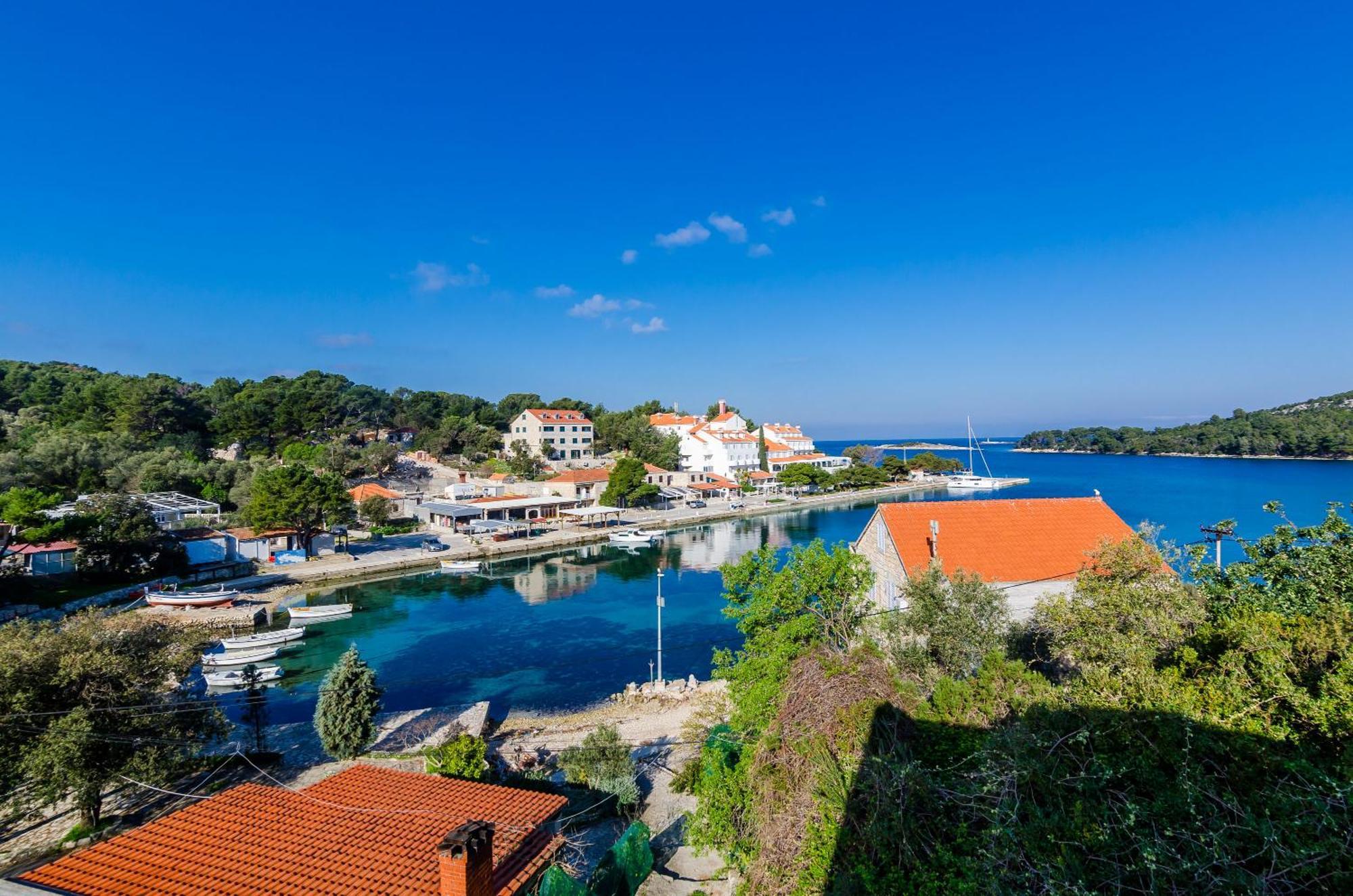 Apartments Lorena Mljet Pomena Εξωτερικό φωτογραφία