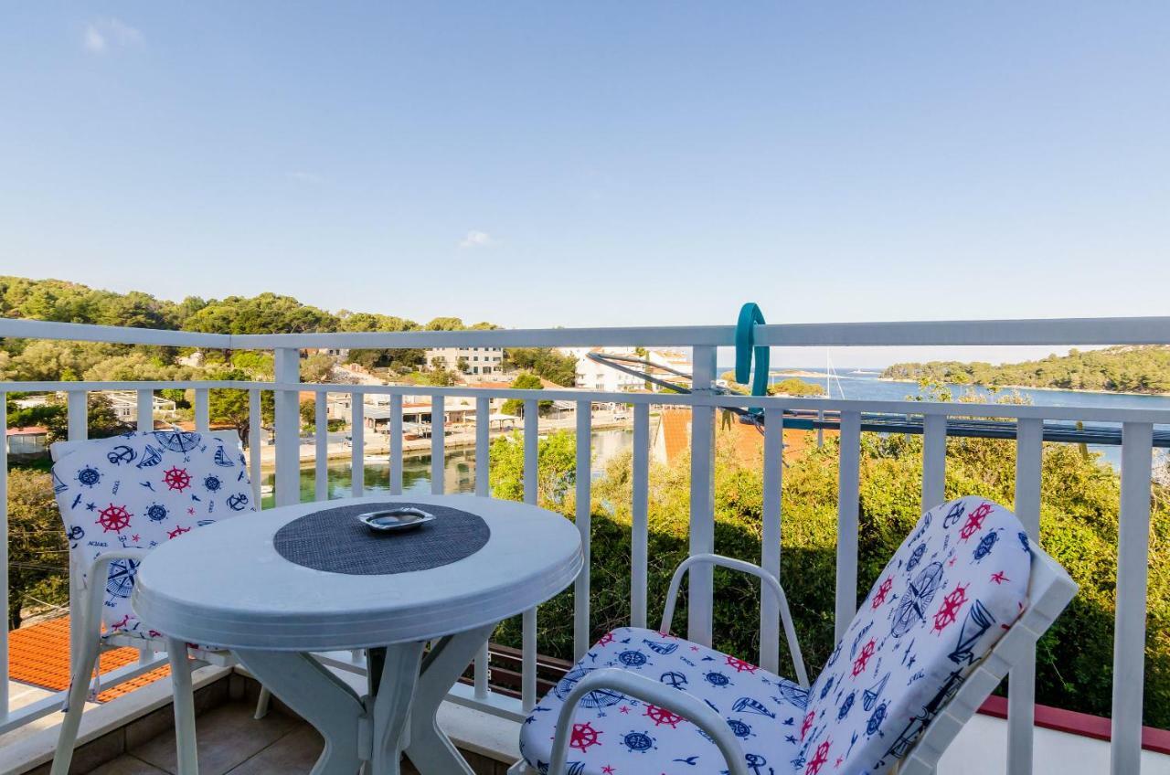 Apartments Lorena Mljet Pomena Εξωτερικό φωτογραφία