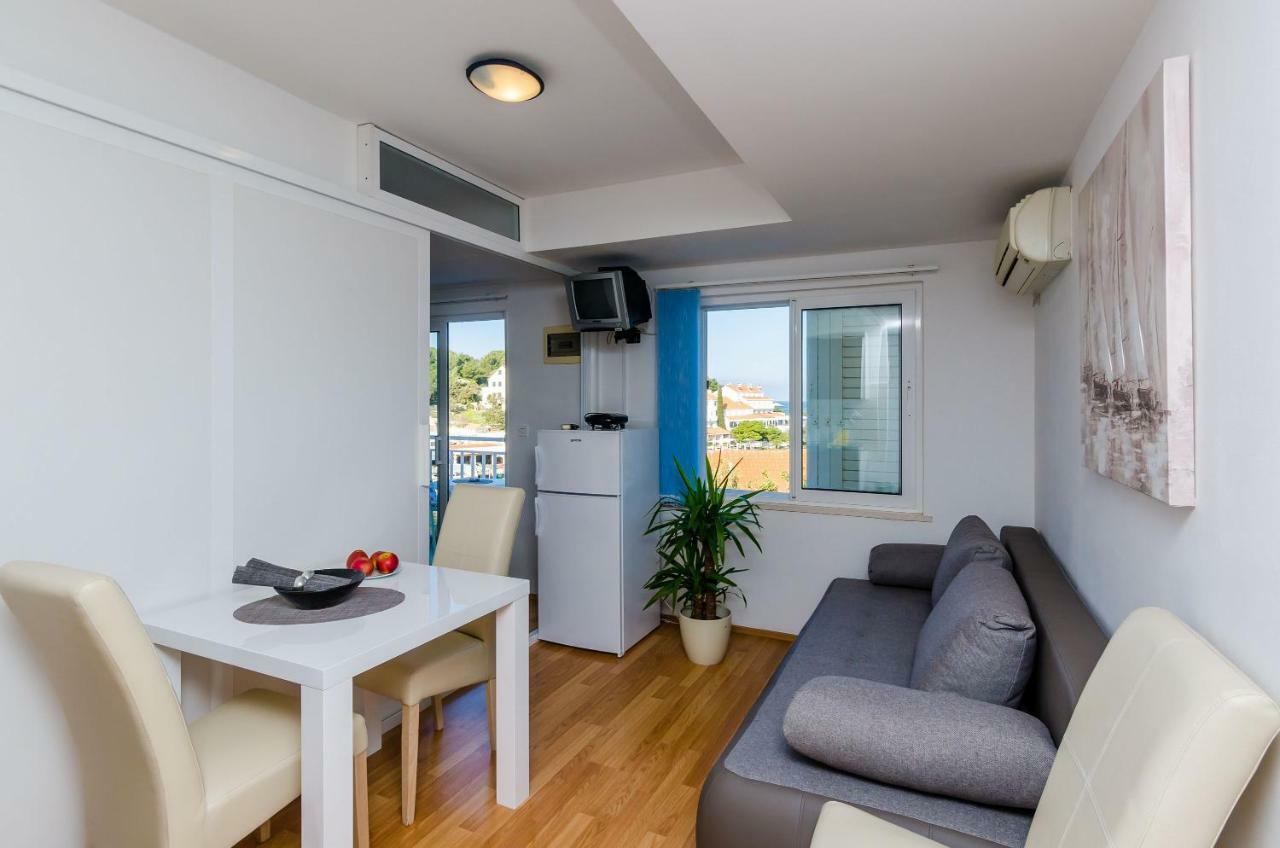Apartments Lorena Mljet Pomena Εξωτερικό φωτογραφία