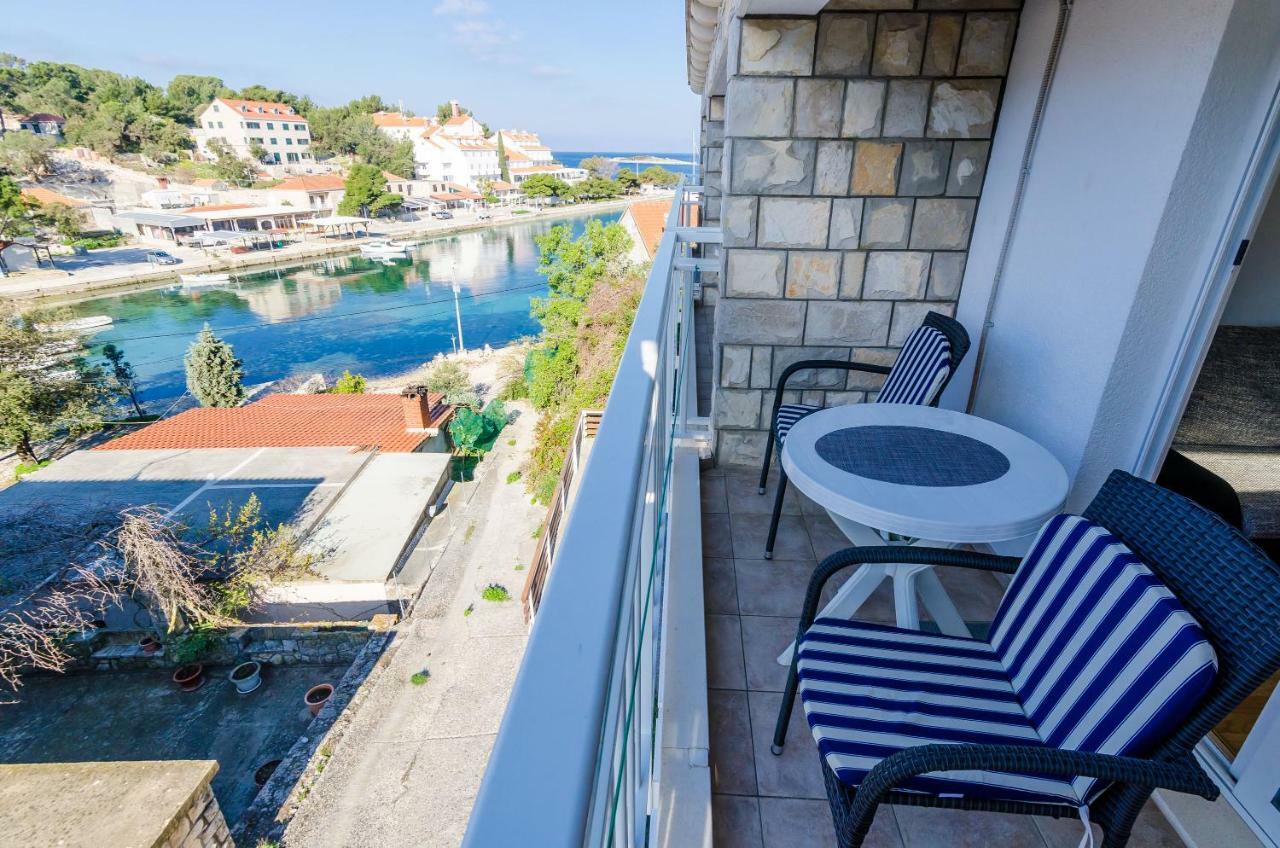 Apartments Lorena Mljet Pomena Εξωτερικό φωτογραφία